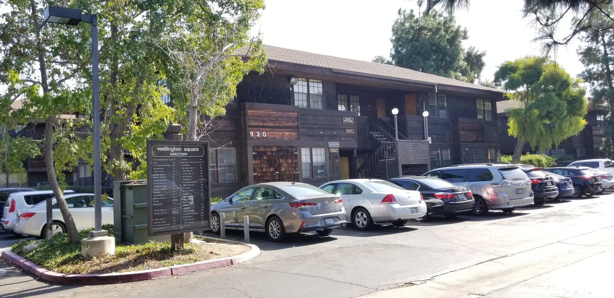 930 W 17th St, Santa Ana, CA à vendre Photo principale– Image 1 sur 36