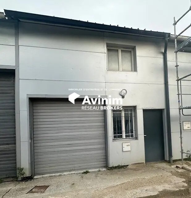 Industriel/Logistique dans Bessancourt à louer Photo de l’immeuble– Image 1 sur 6