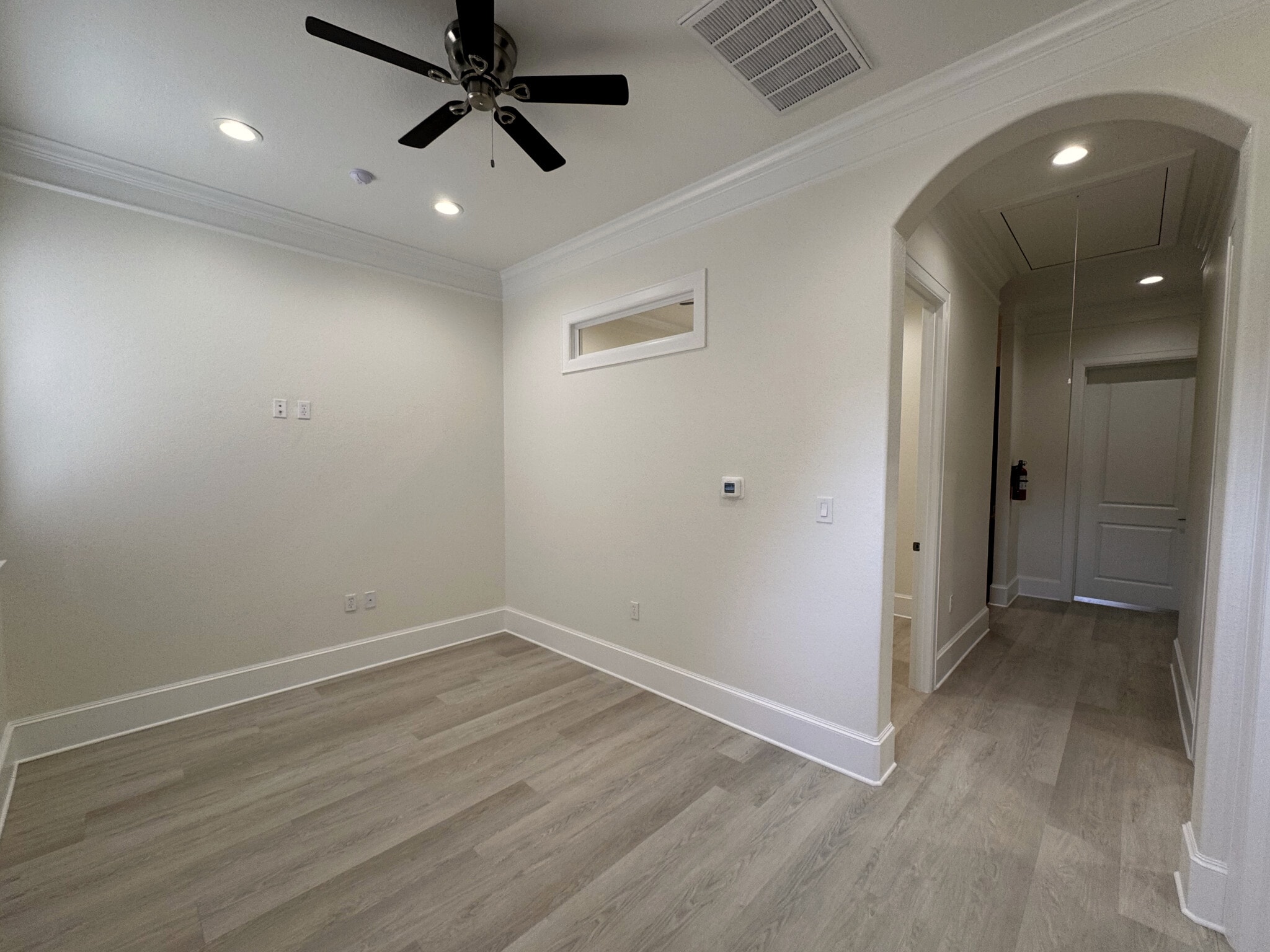 12410 Spring Cypress Rd, Tomball, TX à louer Photo intérieure– Image 1 sur 13