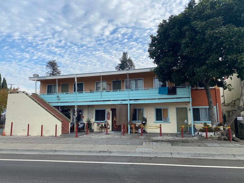 2701 Alum Rock Ave, San Jose, CA à vendre - Photo de l’immeuble – Image 2 sur 13