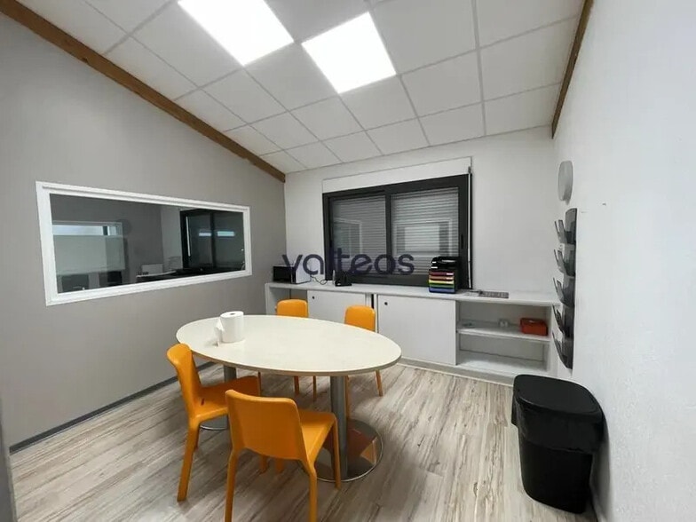 184 Avenue Antoine De Saint Exupéry, Toulouse à louer - Photo intérieure – Image 3 sur 9