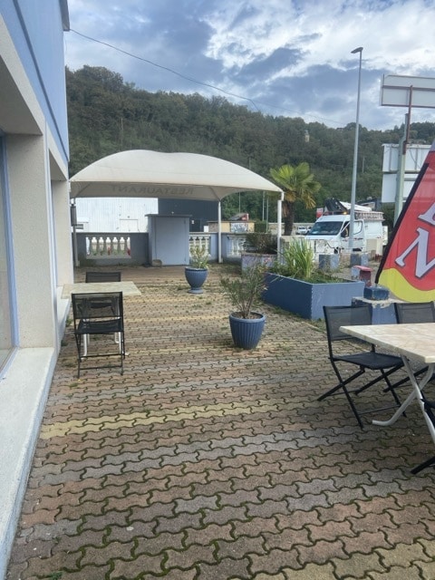 4 Rue Du Commerce, Givors à vendre Photo principale– Image 1 sur 8