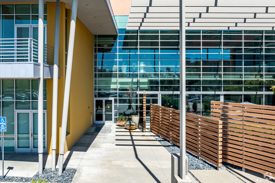 3546 Concours St, Ontario, CA à louer - Photo de l’immeuble – Image 2 sur 7