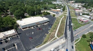 Plus de détails pour 7506 Raytown Rd, Kansas City, MO - Local commercial à vendre