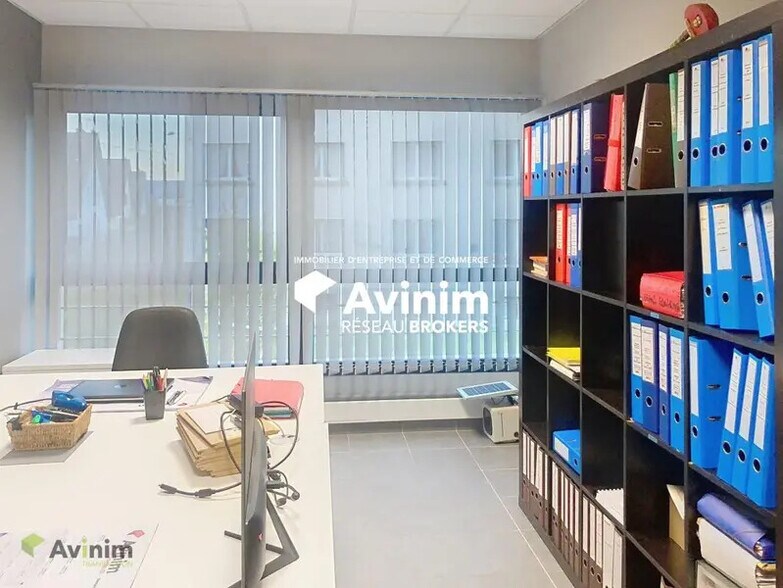 Bureau dans Remiremont à louer - Photo de l’immeuble – Image 2 sur 10