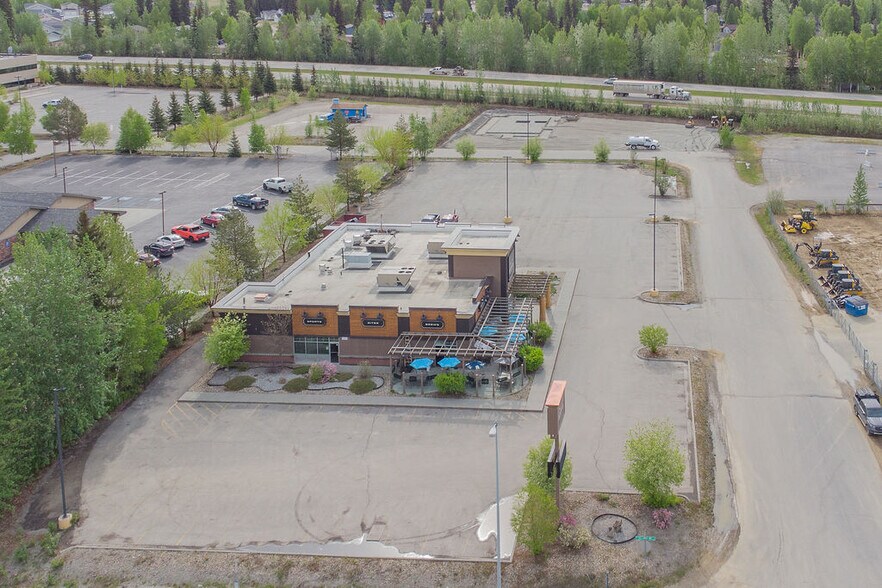 1243 Old Steese Hwy, Fairbanks, AK à vendre - Photo de l’immeuble – Image 3 sur 16