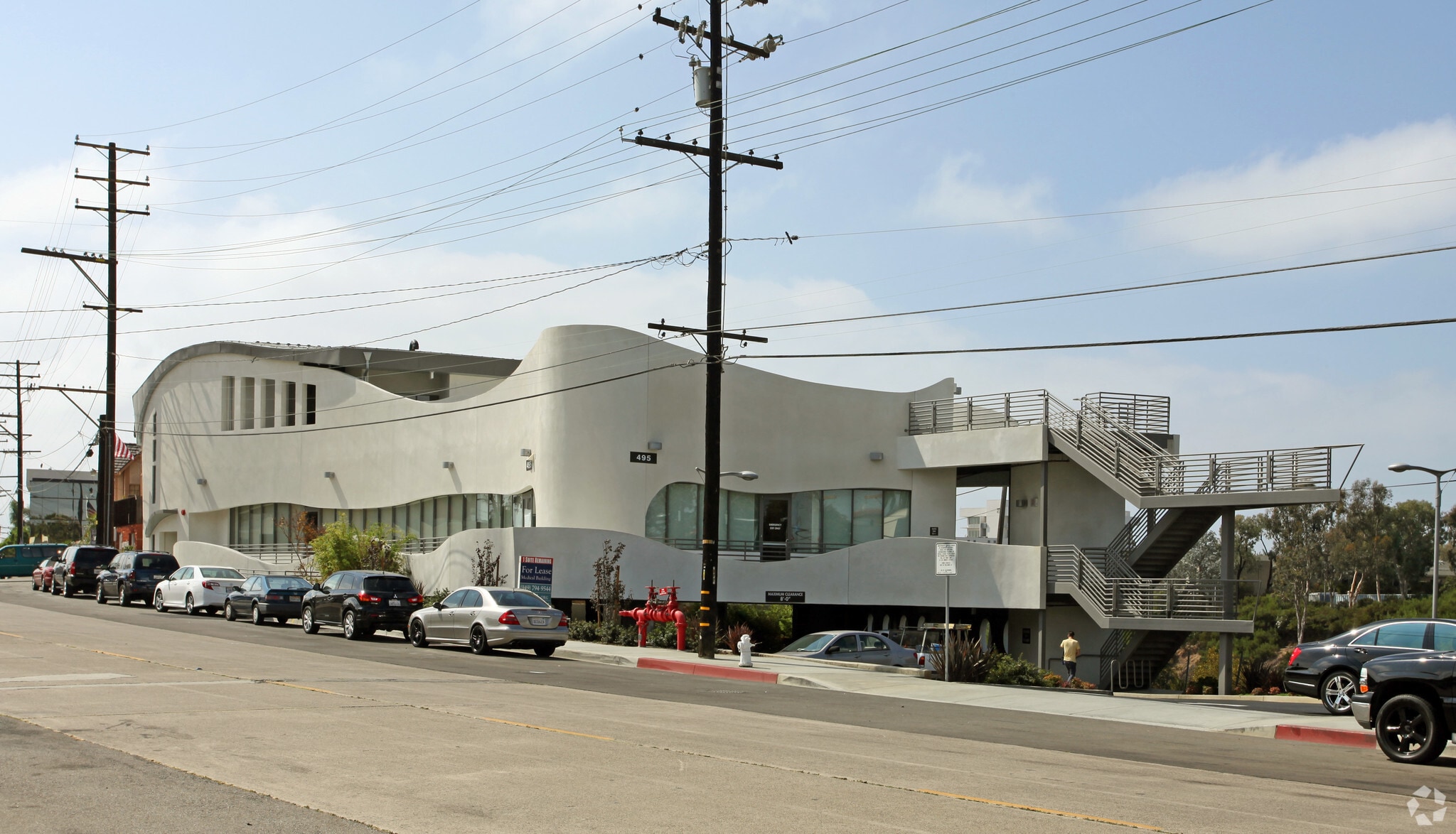 495 N Old Newport Blvd, Newport Beach, CA à louer Photo principale– Image 1 sur 12