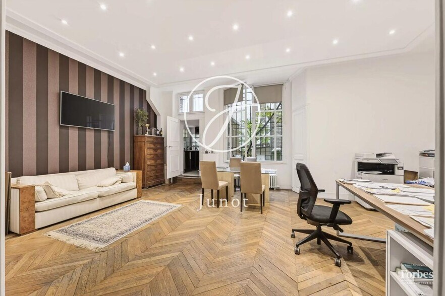 Bureau dans Paris à vendre - Photo intérieure – Image 2 sur 19