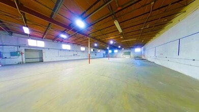 3121-3171 E 11th Ave, Hialeah, FL à louer Photo intérieure– Image 2 sur 6