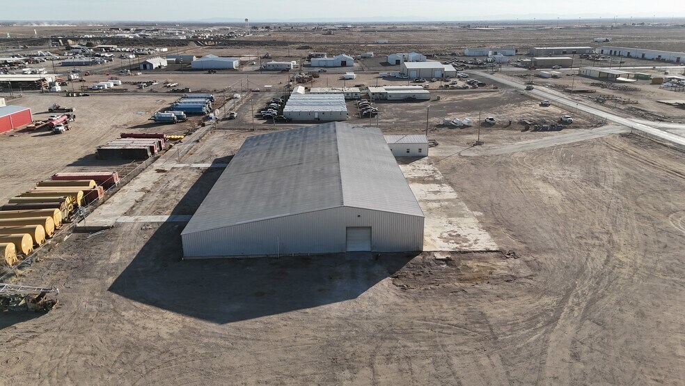 2086 Oil Mill Rd, Pecos, TX à louer - Photo de l’immeuble – Image 3 sur 32