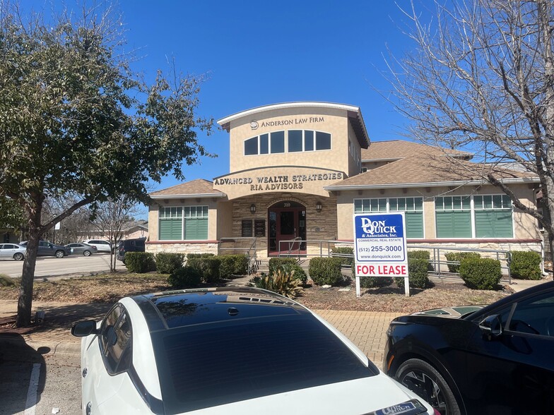 310 W Main Ave, Round Rock, TX à vendre - Photo de l’immeuble – Image 1 sur 24
