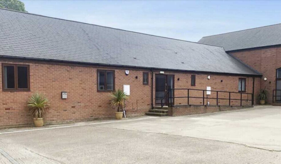 East Farndon Rd, Market Harborough à louer - Photo principale – Image 1 sur 3