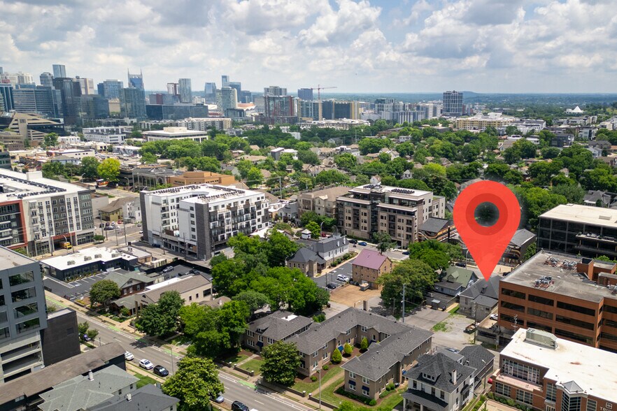 1023 16th Ave S, Nashville, TN à vendre - Photo de l’immeuble – Image 3 sur 42