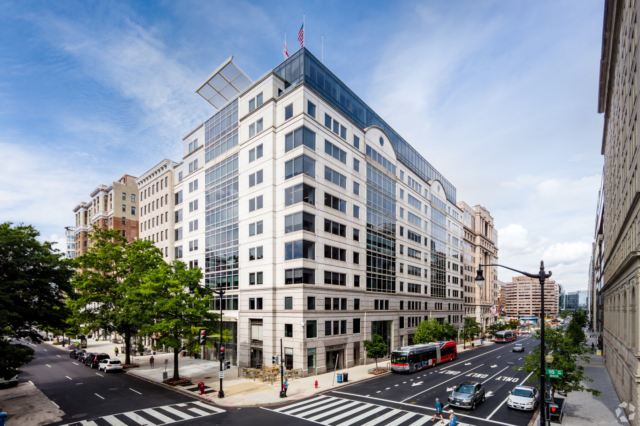 901 15th St NW, Washington, DC à louer Photo principale– Image 1 sur 17