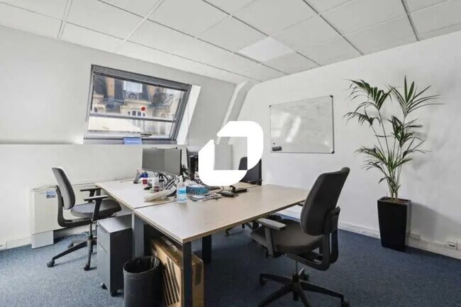 Plus de détails pour 3 Square Desaix, Paris - Coworking à louer