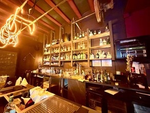 Local commercial dans Barcelone, Barcelona à louer Photo intérieure– Image 2 sur 9