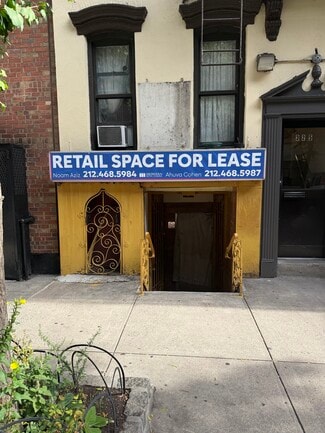 Plus de détails pour 325-327 E 54th St, New York, NY - Local commercial à louer