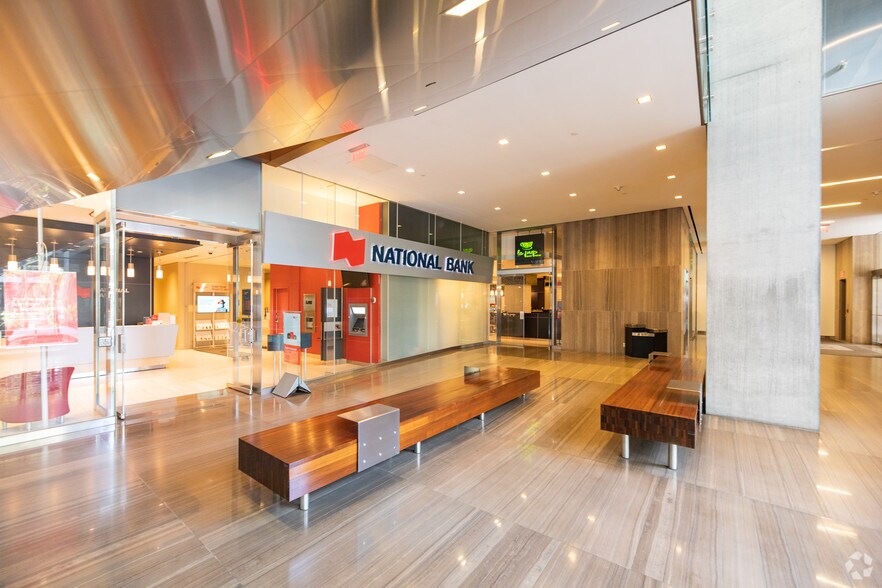 18 York St, Toronto, ON à louer - Hall d’entrée – Image 3 sur 7
