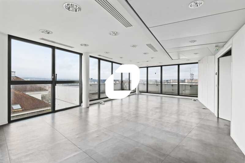 Bureau dans Rueil-Malmaison à vendre - Photo intérieure – Image 3 sur 17