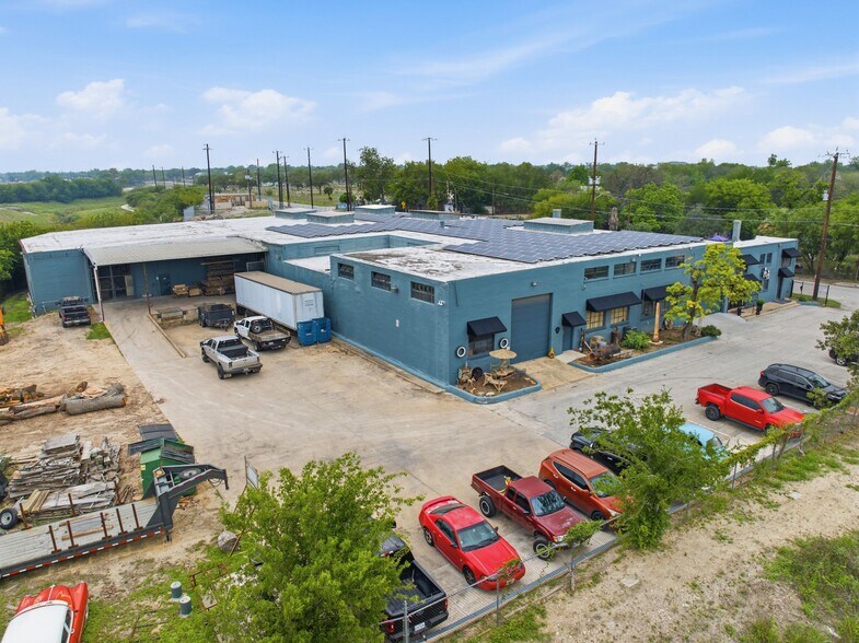 1303 S Comal St, San Antonio, TX à louer - Photo de l’immeuble – Image 3 sur 12