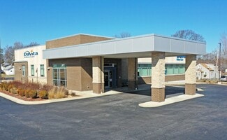 Plus de détails pour 198 N Springfield Ave, Rockford, IL - Santé à vendre