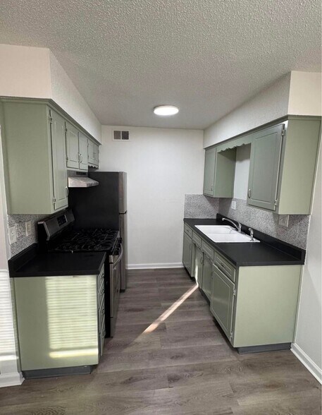 2312 N 155th St, Basehor, KS à vendre - Photo de l’immeuble – Image 2 sur 4