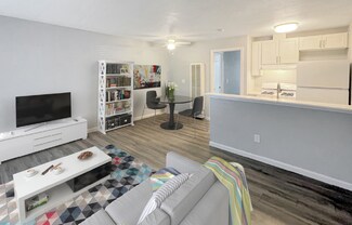 Plus de détails pour 638 Hale Rd, Lodi, CA - Logement à vendre