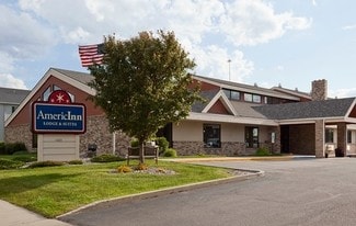 Plus de détails pour 1423 35th St S, Fargo, ND - Hôtellerie à vendre