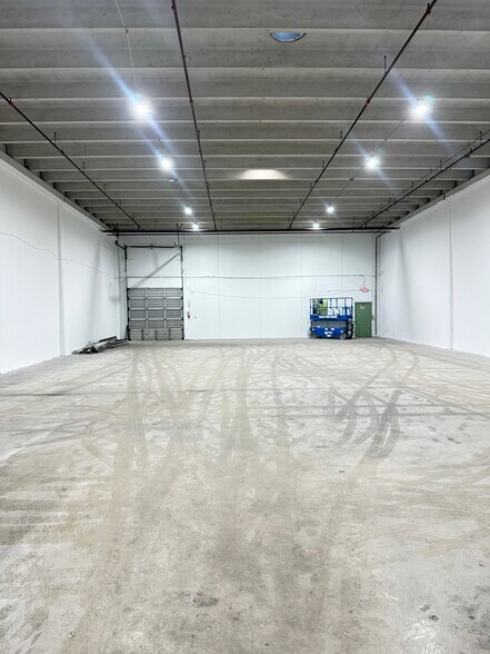 3300-3390 SW 13th Ave, Fort Lauderdale, FL à louer - Photo de l’immeuble – Image 3 sur 7