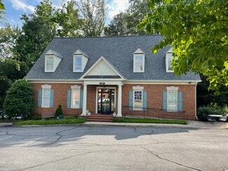 Plus de détails pour 2119 Berkmar Dr, Charlottesville, VA - Bureau/Local commercial à louer