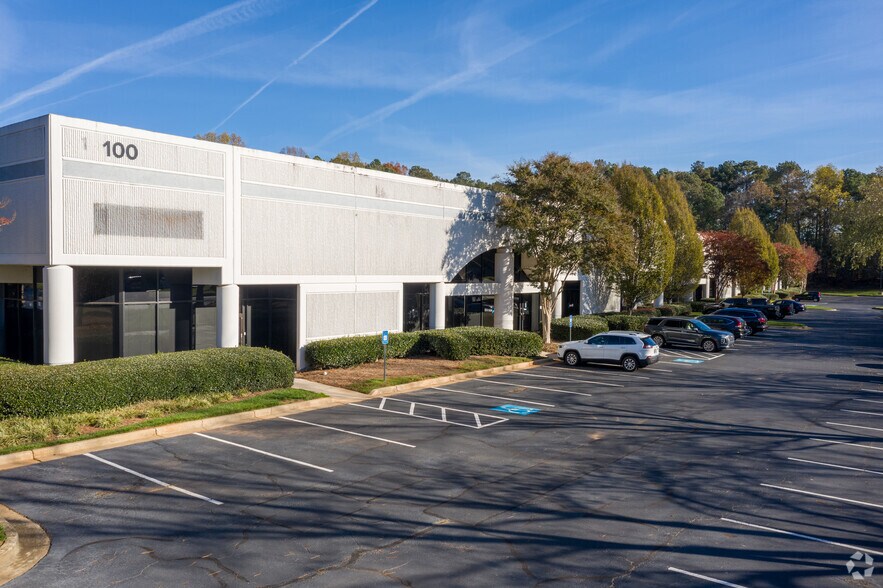 2150 Boggs Rd, Duluth, GA à louer - Photo de l’immeuble – Image 1 sur 4