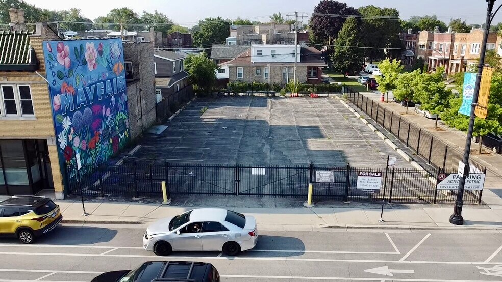4221 Lawrence Ave, Chicago, IL à vendre - Aérien – Image 2 sur 4