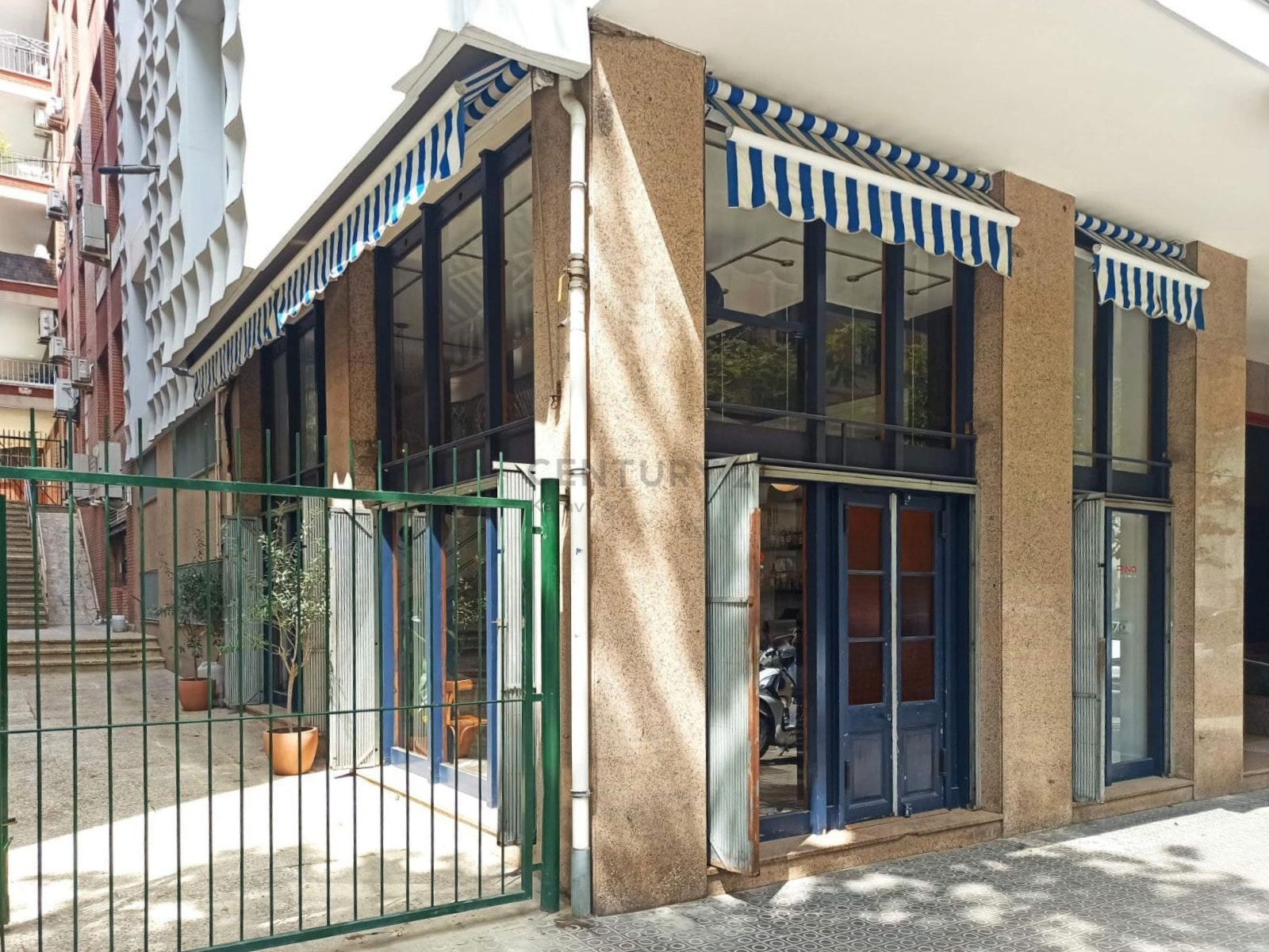 Local commercial dans Barcelone, Barcelona à louer Photo intérieure– Image 1 sur 10