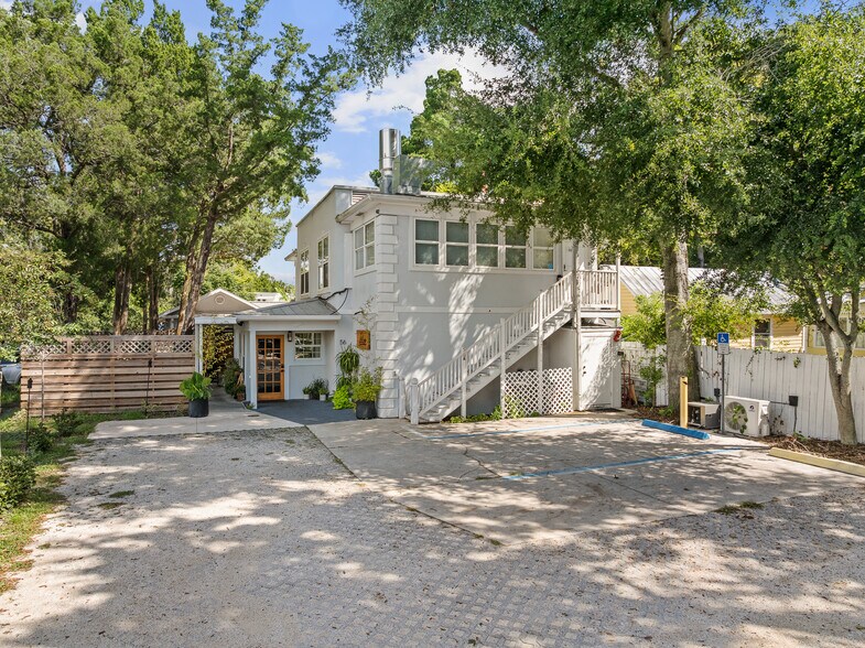 56 Grove Ave, Saint Augustine, FL à vendre - Photo de l’immeuble – Image 2 sur 48