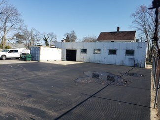 Plus de détails pour 61 1st Ave, Bay Shore, NY - Industriel/Logistique à vendre