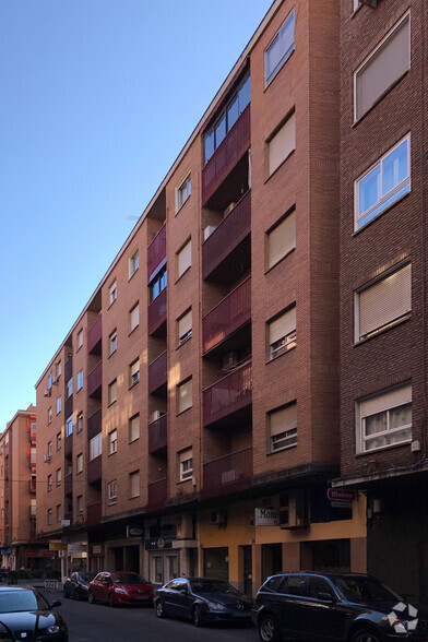 Calle Ángel del Alcázar, 56, Talavera de la Reina, Toledo à louer - Photo de l’immeuble – Image 2 sur 2
