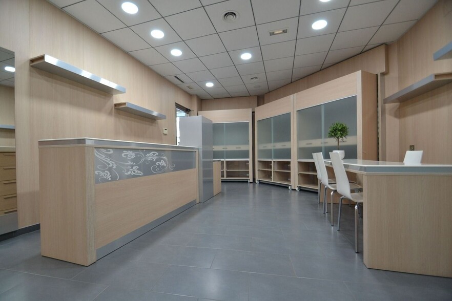 View Photo
