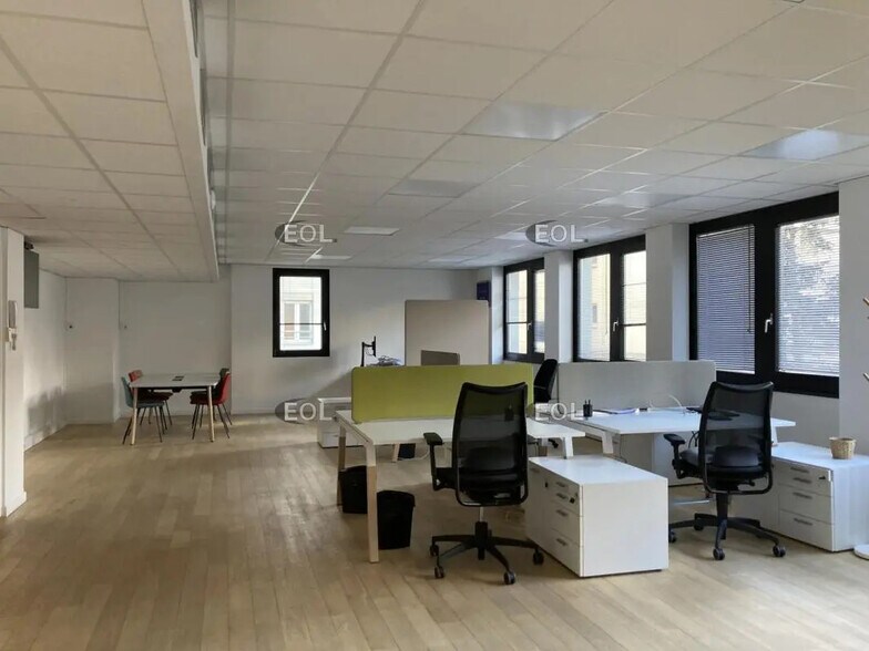 Bureau dans Charenton-le-Pont à louer - Photo intérieure – Image 3 sur 8