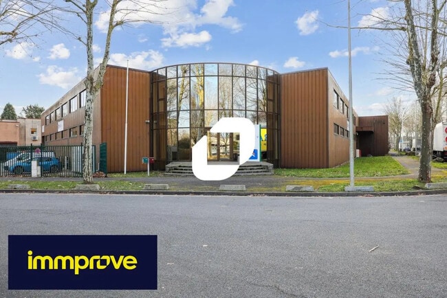 Plus de détails pour 16 Allée Du Clos Des Charmes, Collégien - Bureau, Local d'activités à louer