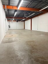 11820 Parklawn Dr, Rockville, MD à louer Photo intérieure– Image 1 sur 3