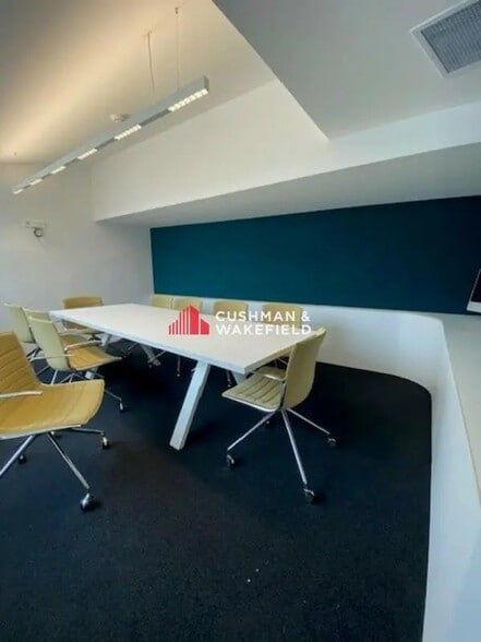 Bureau dans Toulouse à louer - Photo de l’immeuble – Image 3 sur 7