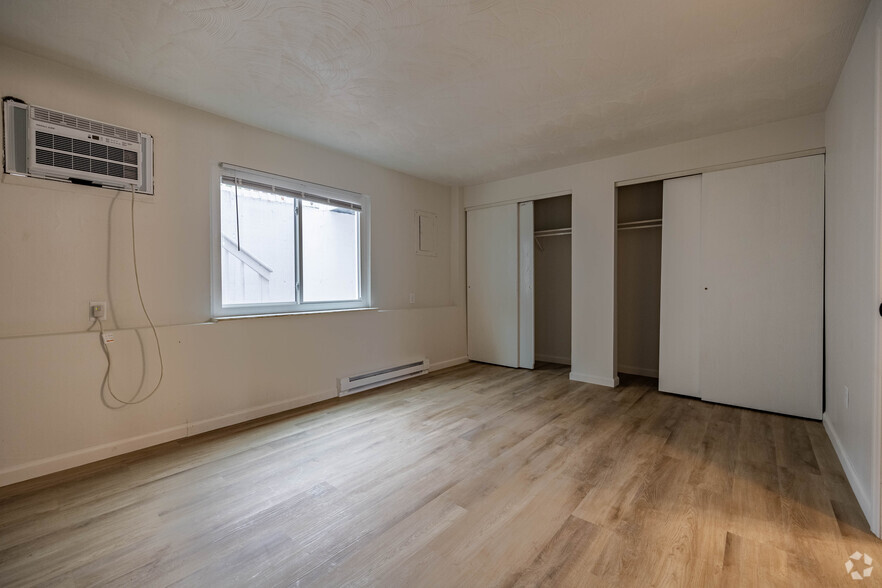 109 Dewers St, Aurora, IN à vendre - Photo intérieure – Image 3 sur 28
