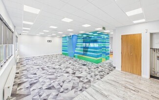 Plus de détails pour 2B Orbital Ct, East Kilbride - Bureau à vendre