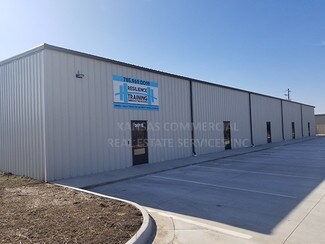 Plus de détails pour 301 SE 53rd St, Topeka, KS - Industriel/Logistique à louer