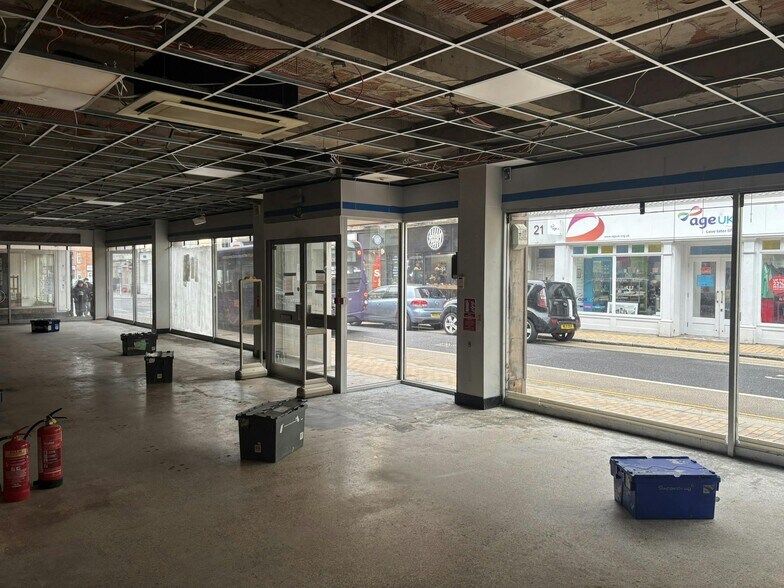 26-32 High St, Maidenhead à louer - Photo de l’immeuble – Image 3 sur 4