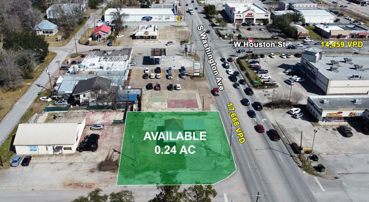 122 S Washington Ave, Cleveland, TX à louer Photo principale– Image 1 sur 3