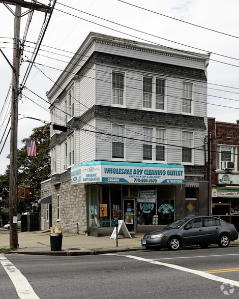 3182 E Tremont Ave, Bronx, NY à louer - Photo principale – Image 1 sur 21