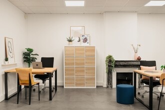 6 Boulevard Saint-Denis, Paris à louer Photo intérieure– Image 1 sur 7