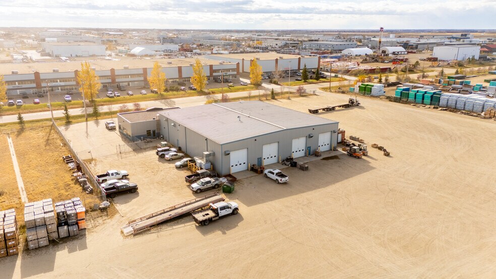 3902 75th Ave, Leduc, AB à vendre - Photo de l’immeuble – Image 2 sur 17