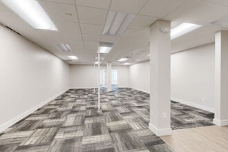 11620 Arbor St, Omaha, NE à louer Numérisation 3D Matterport– Image 1 sur 14